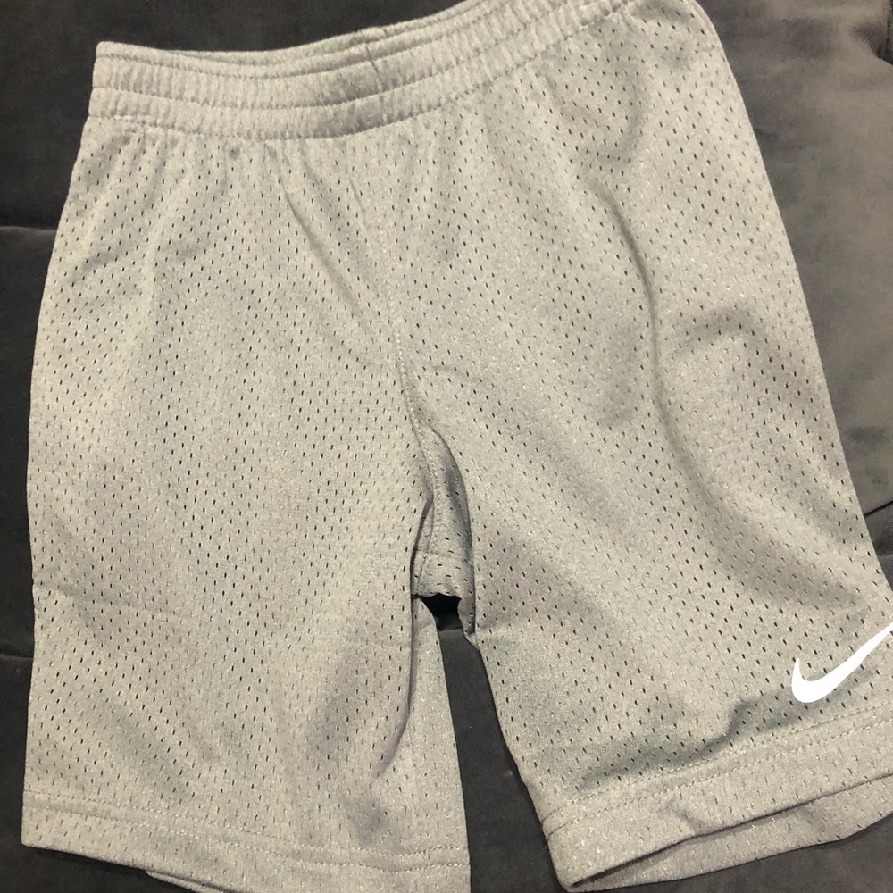 Nike Shorts Size 7